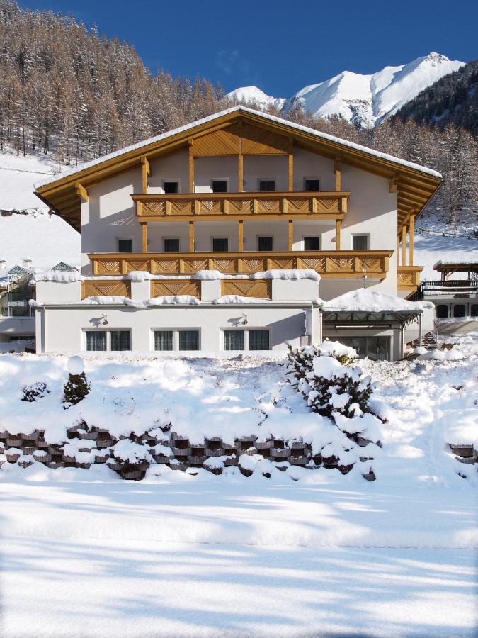 Hotel Rinsbacherhof Selva dei Molini Exterior foto